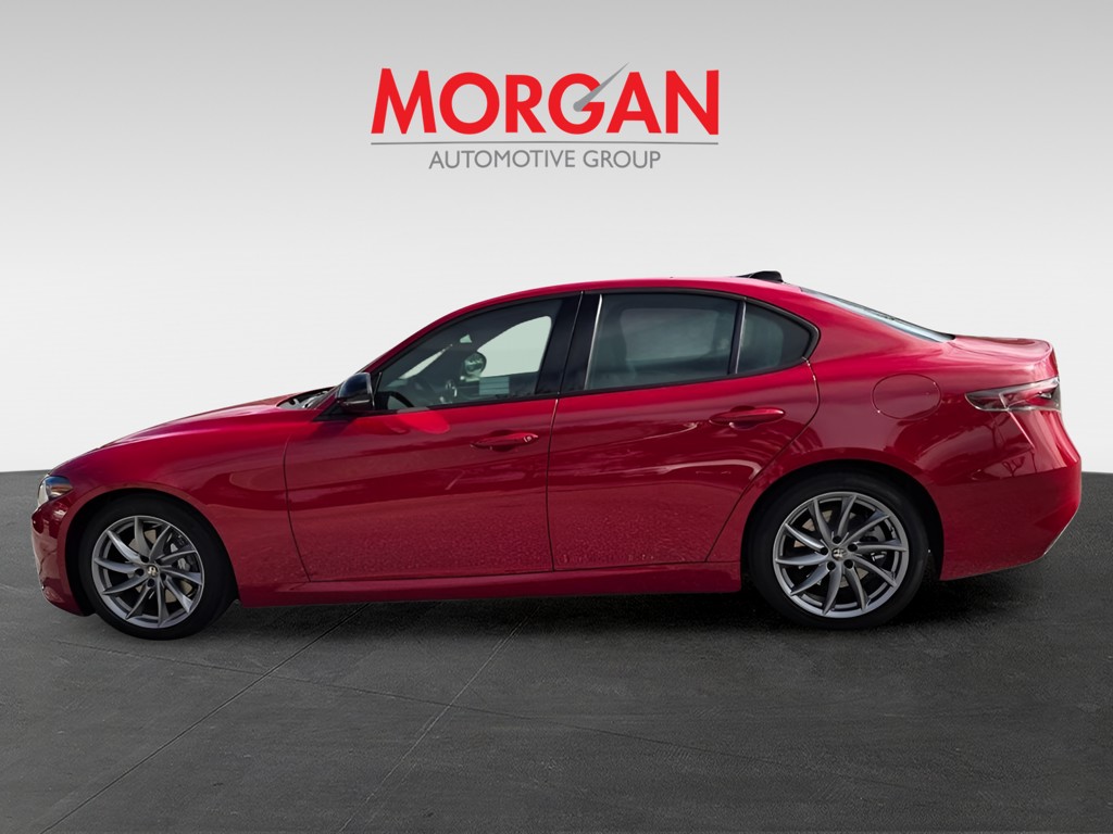 2026 Alfa Romeo Giulia - Photo 8