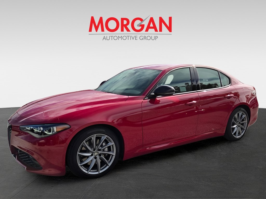2026 Alfa Romeo Giulia - Photo 2