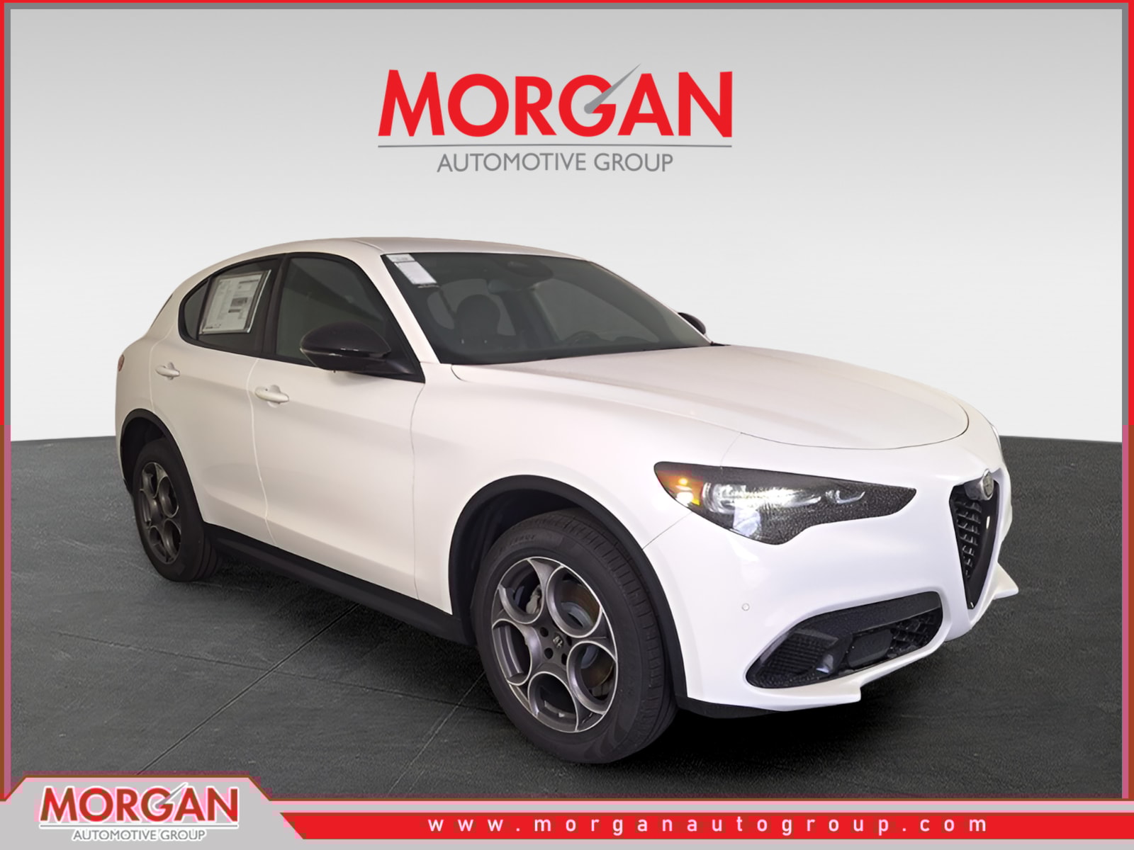 2025 Alfa Romeo Stelvio Base's photo