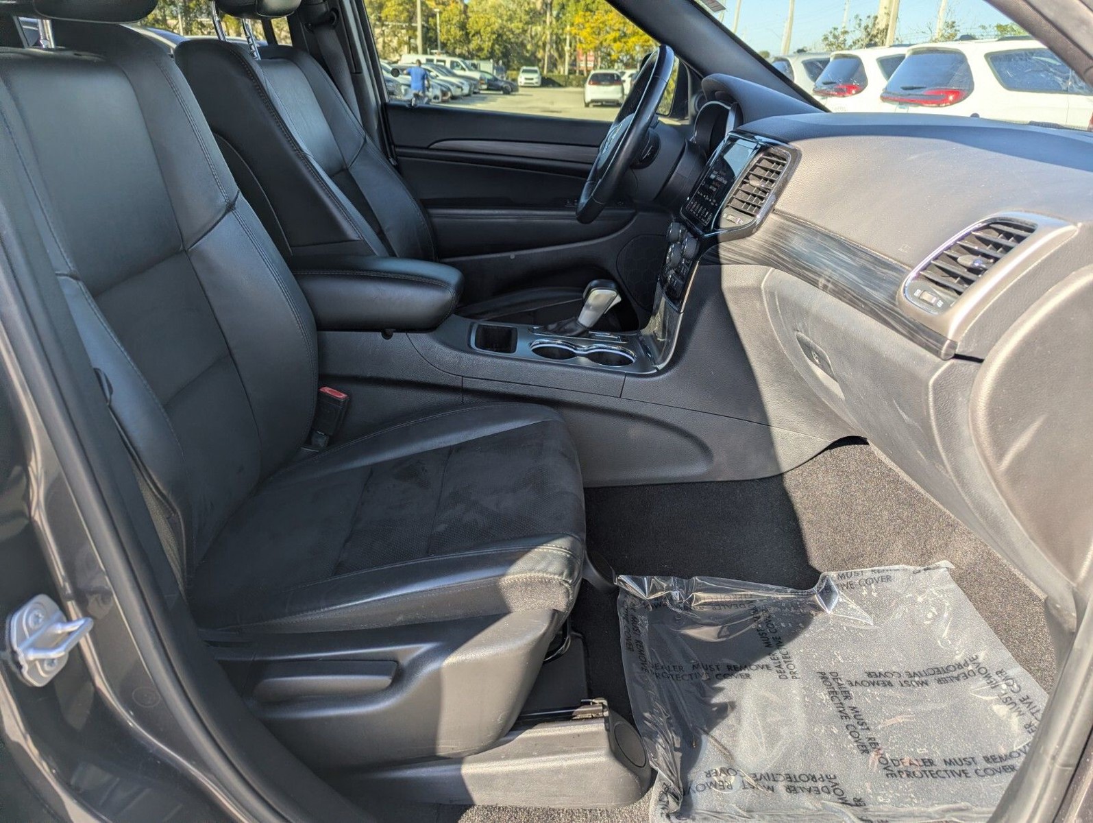 2021 Jeep Grand Cherokee - Photo 10