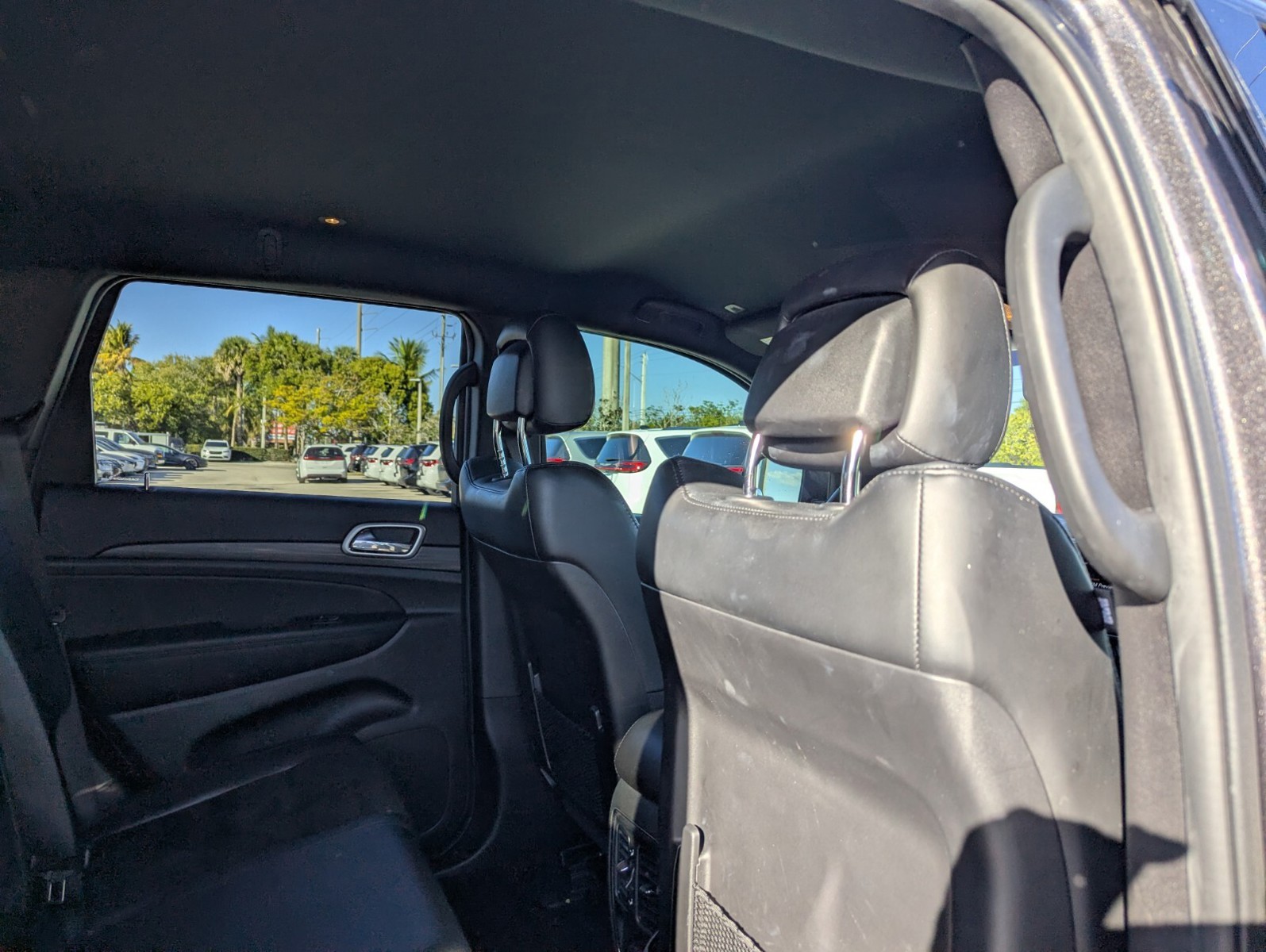2021 Jeep Grand Cherokee - Photo 12