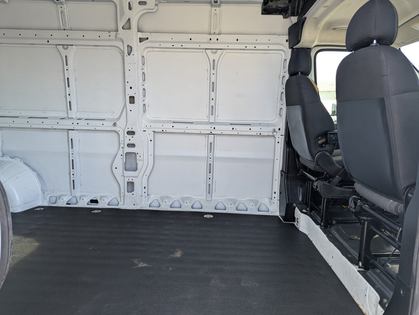 2023 Ram ProMaster 2500 - Photo 13
