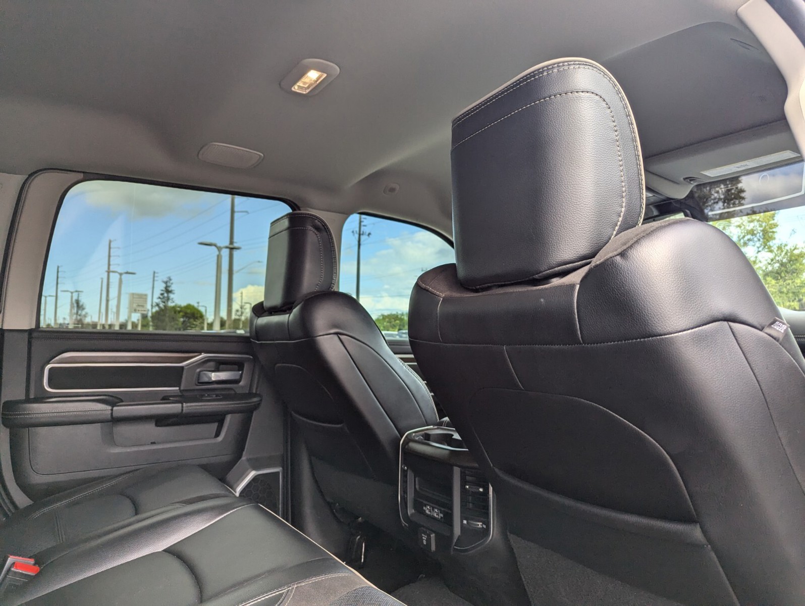 2023 Ram 2500 - Photo 12