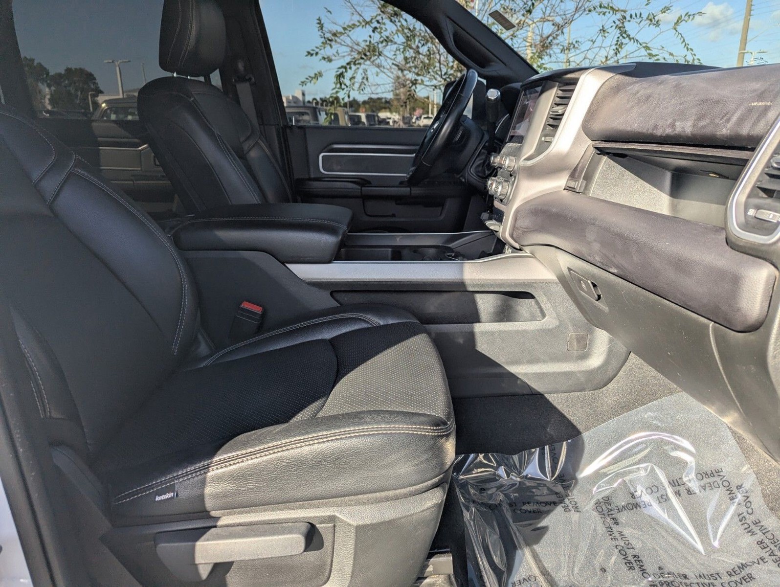 2022 Ram 3500 - Photo 10