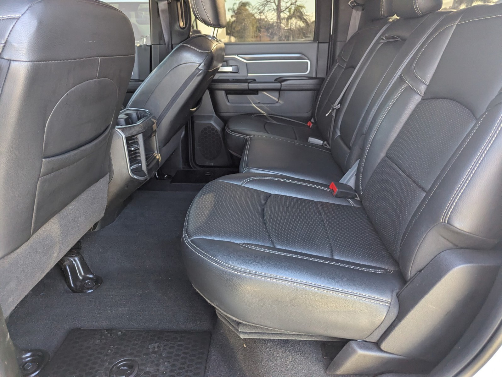 2022 Ram 3500 - Photo 17