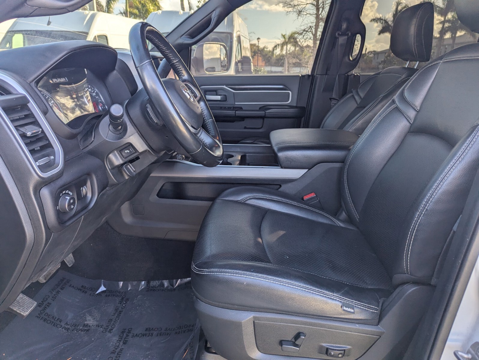 2022 Ram 3500 - Photo 21