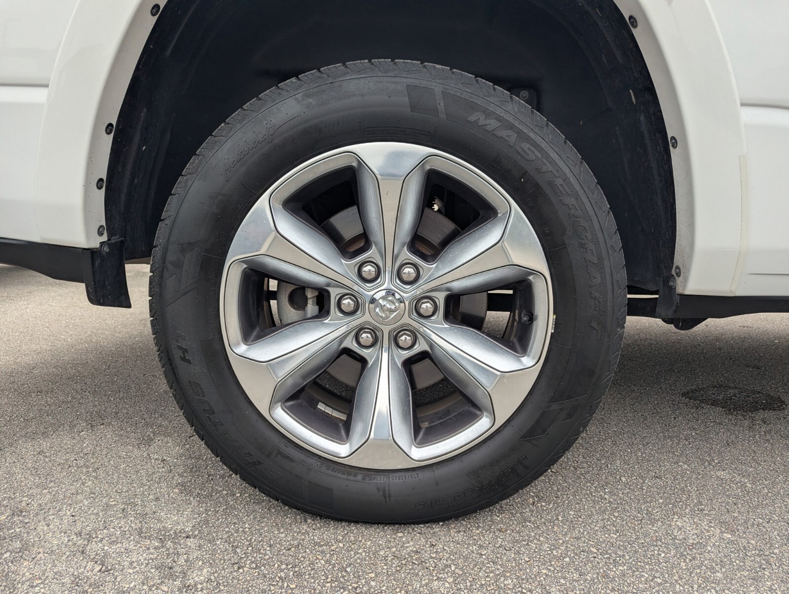 2021 Ram 1500 - Photo 15