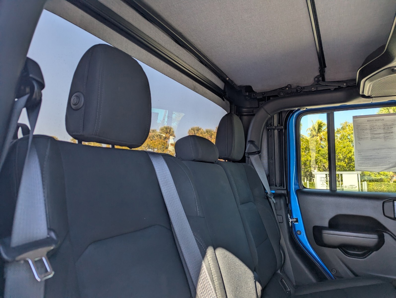 2021 Jeep Gladiator - Photo 14
