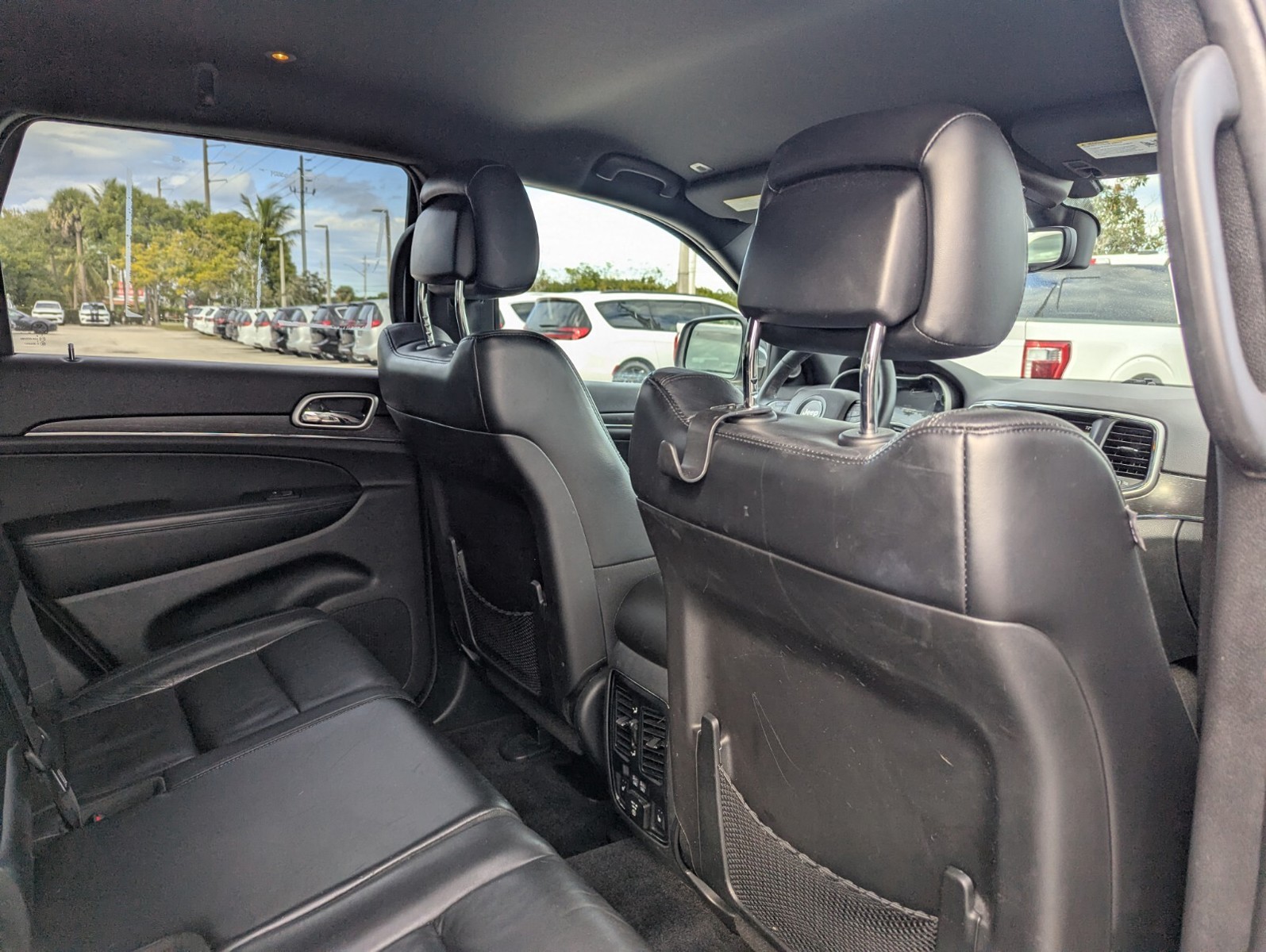 2018 Jeep Grand Cherokee - Photo 12