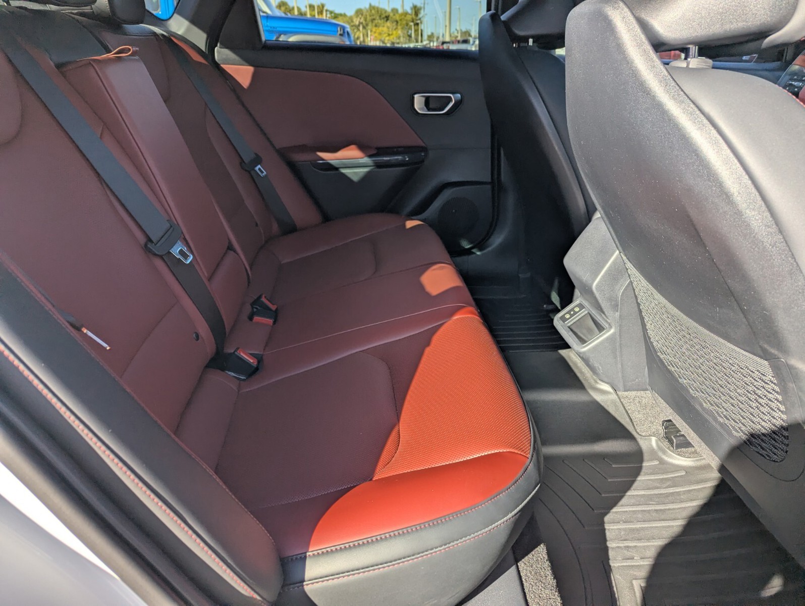 2025 Kia K4 - Photo 13