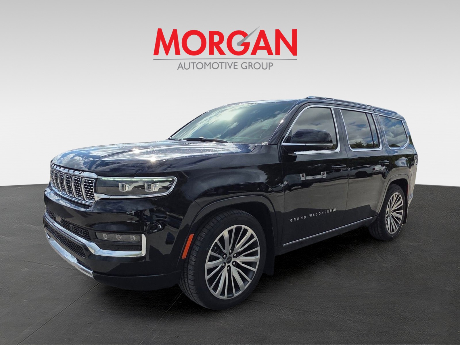 2023 Jeep Grand Wagoneer - Photo 2