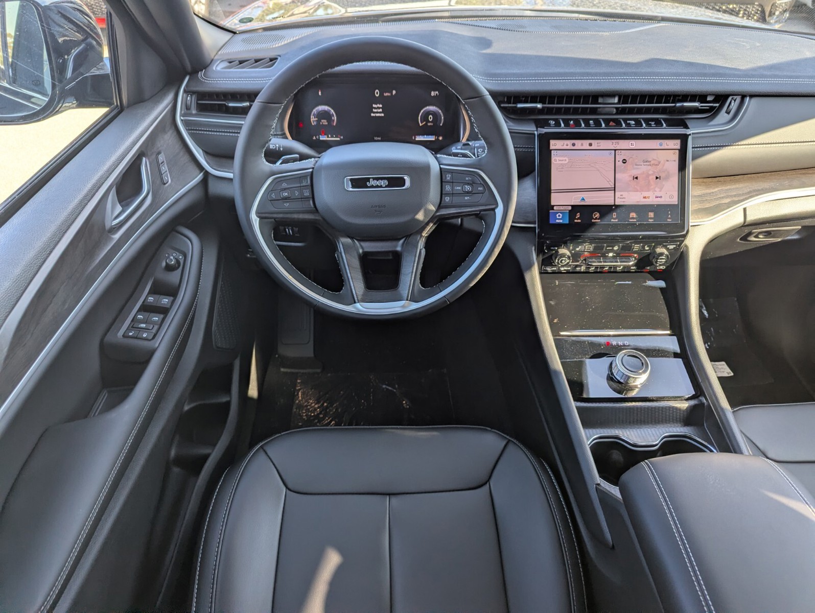 2025 Jeep Grand Cherokee L - Photo 11