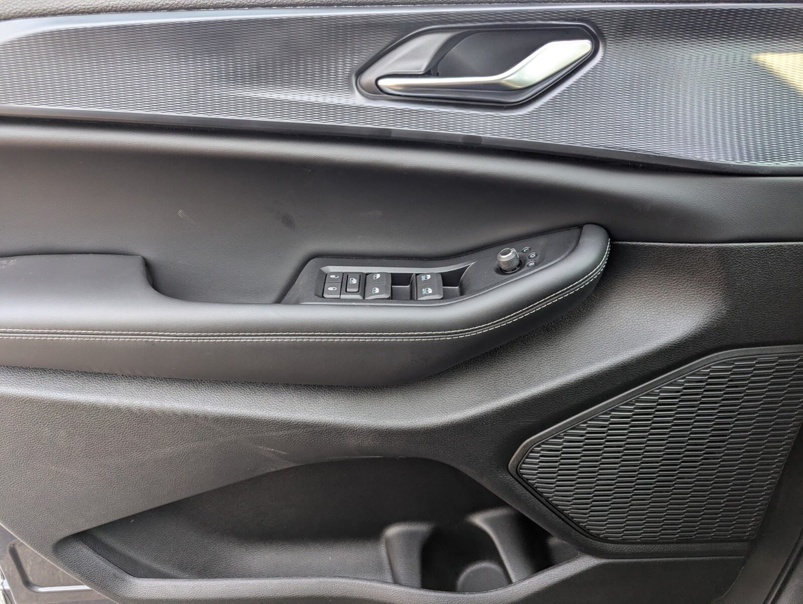 2025 Jeep Grand Cherokee - Photo 14