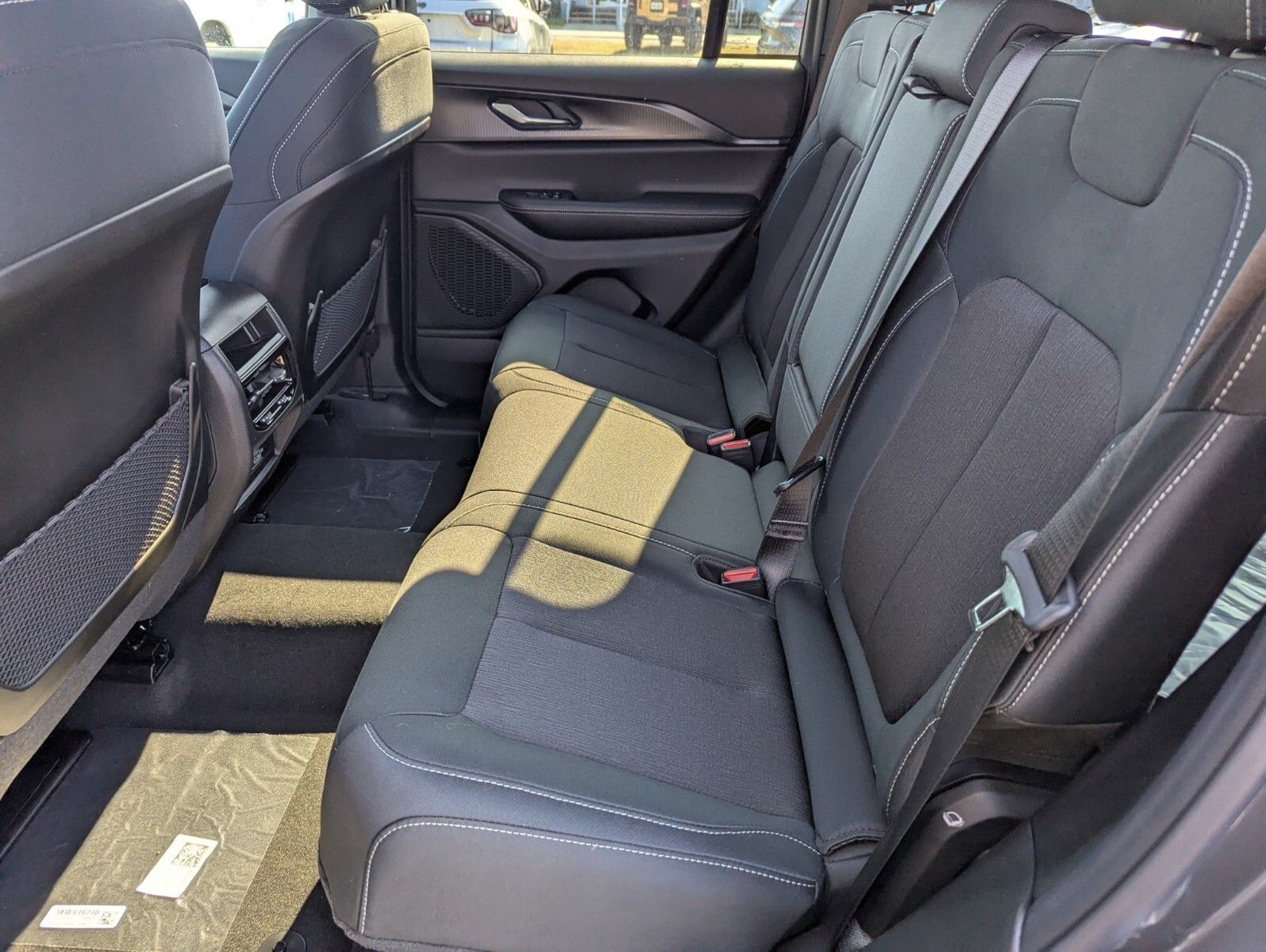 2025 Jeep Grand Cherokee - Photo 8