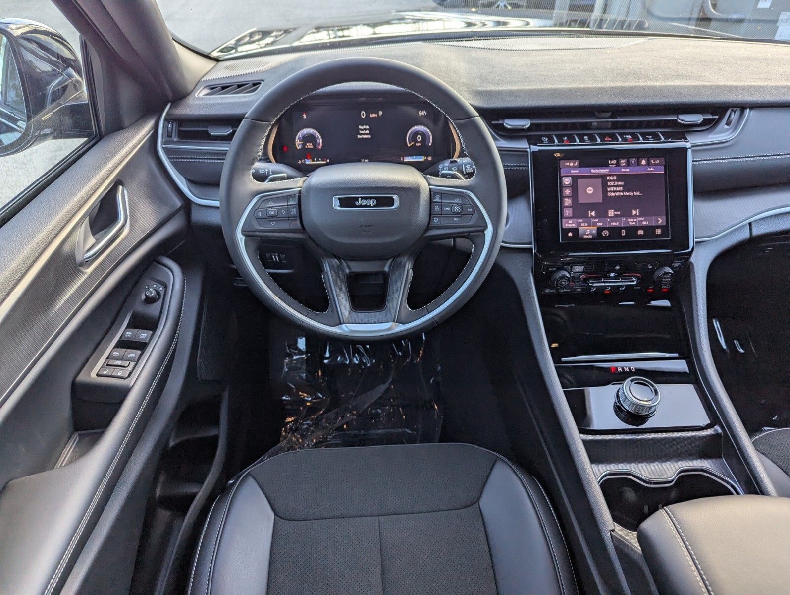 2025 Jeep Grand Cherokee - Photo 10