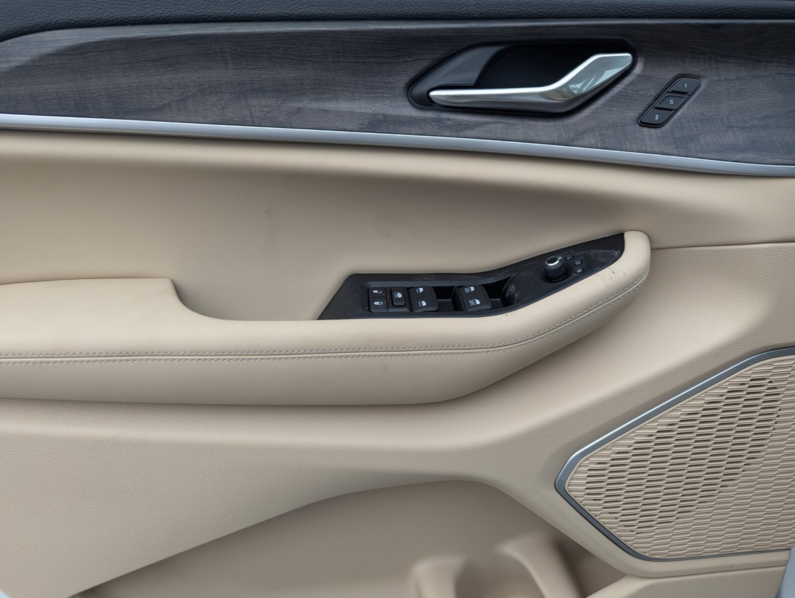 2026 Jeep Grand Cherokee - Photo 14