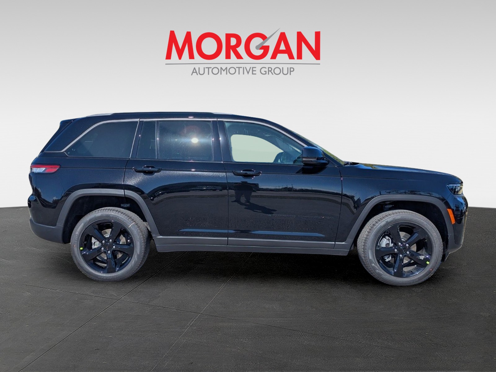 2026 Jeep Grand Cherokee - Photo 5