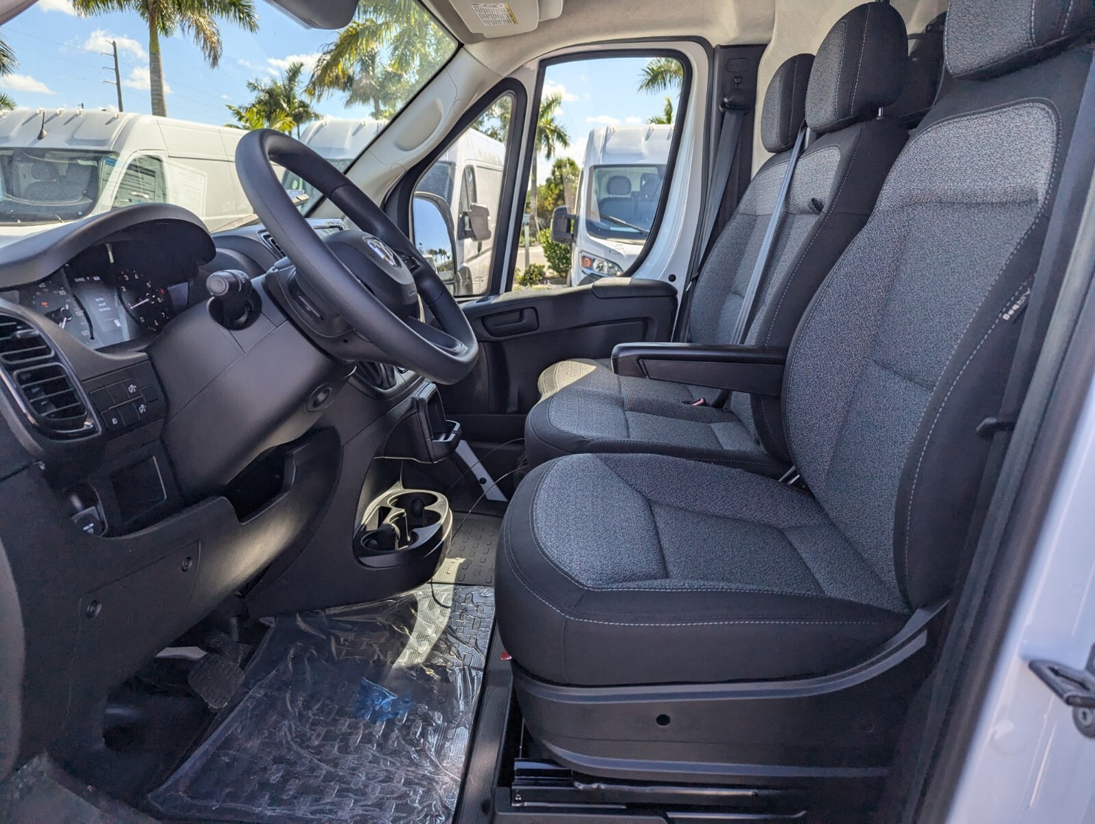 2026 Ram ProMaster 2500 - Photo 13