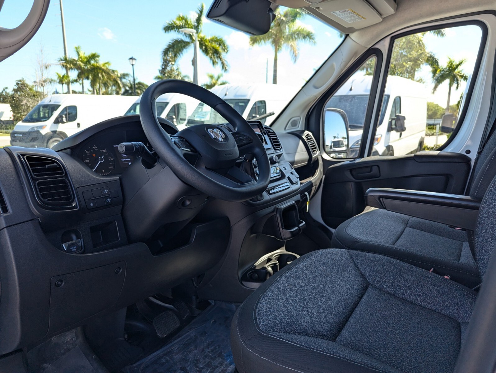 2026 Ram ProMaster 2500 - Photo 14