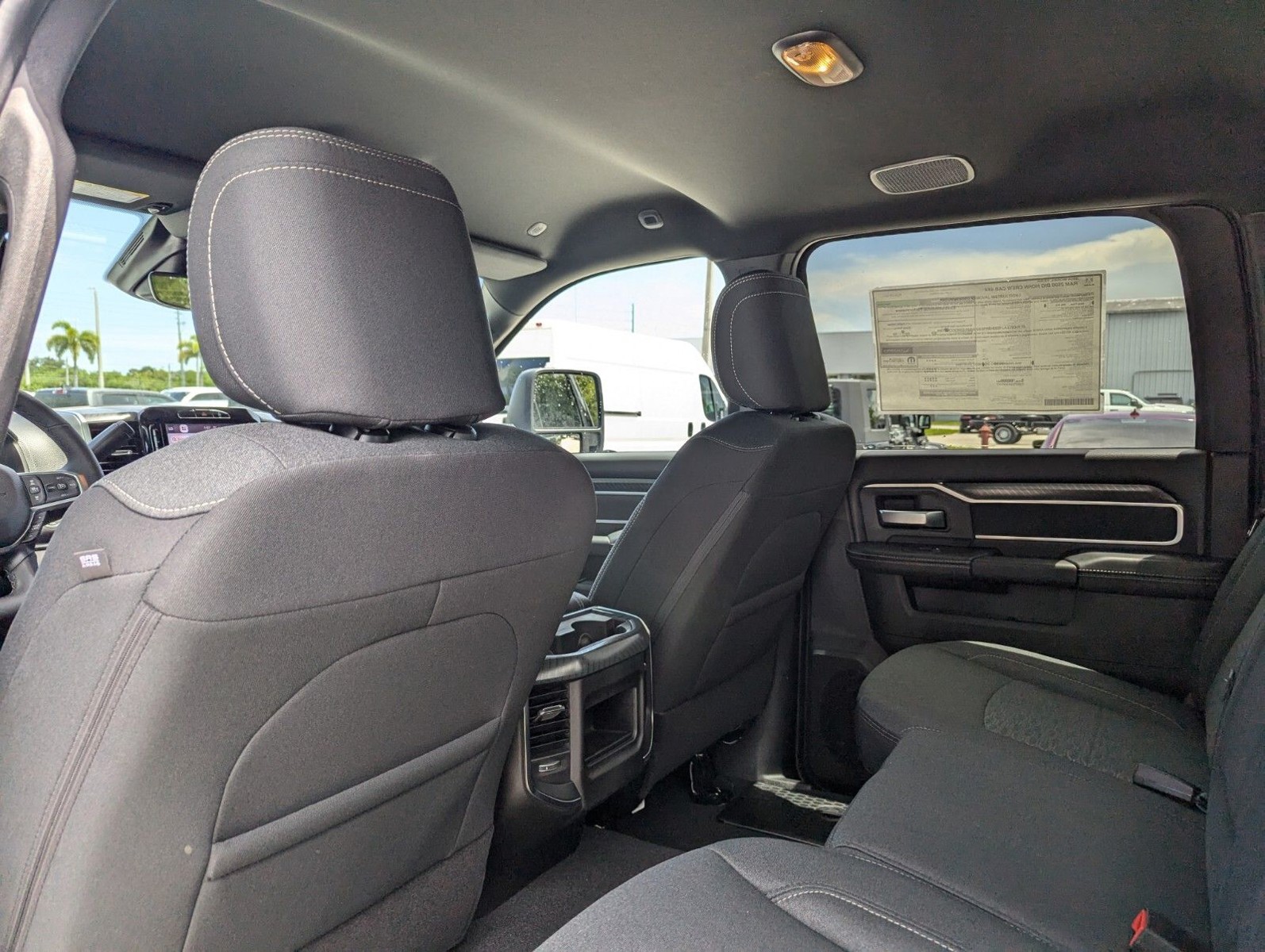 2025 Ram 2500 - Photo 9