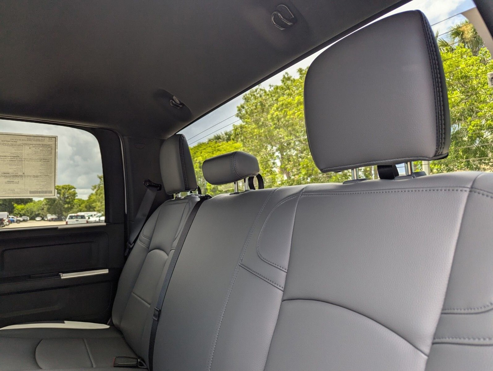2025 Ram 5500HD - Photo 7