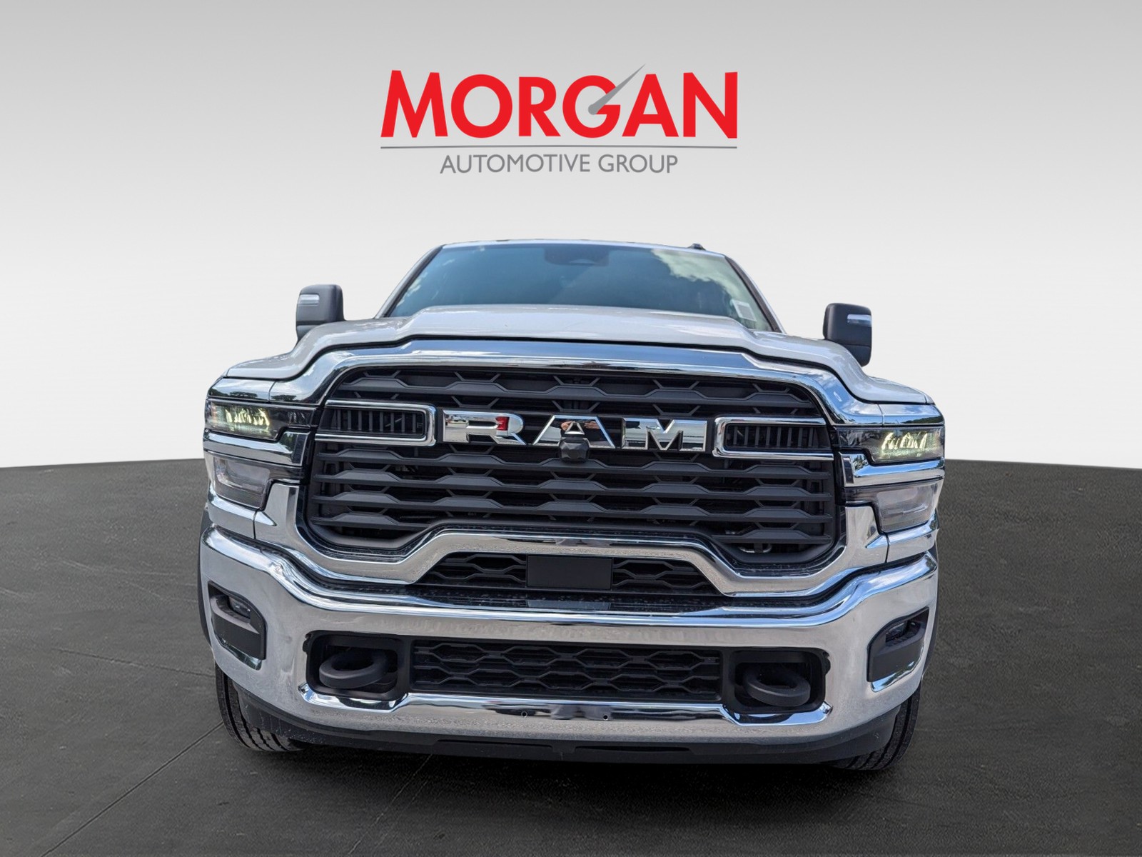 2025 Ram 5500HD - Photo 2