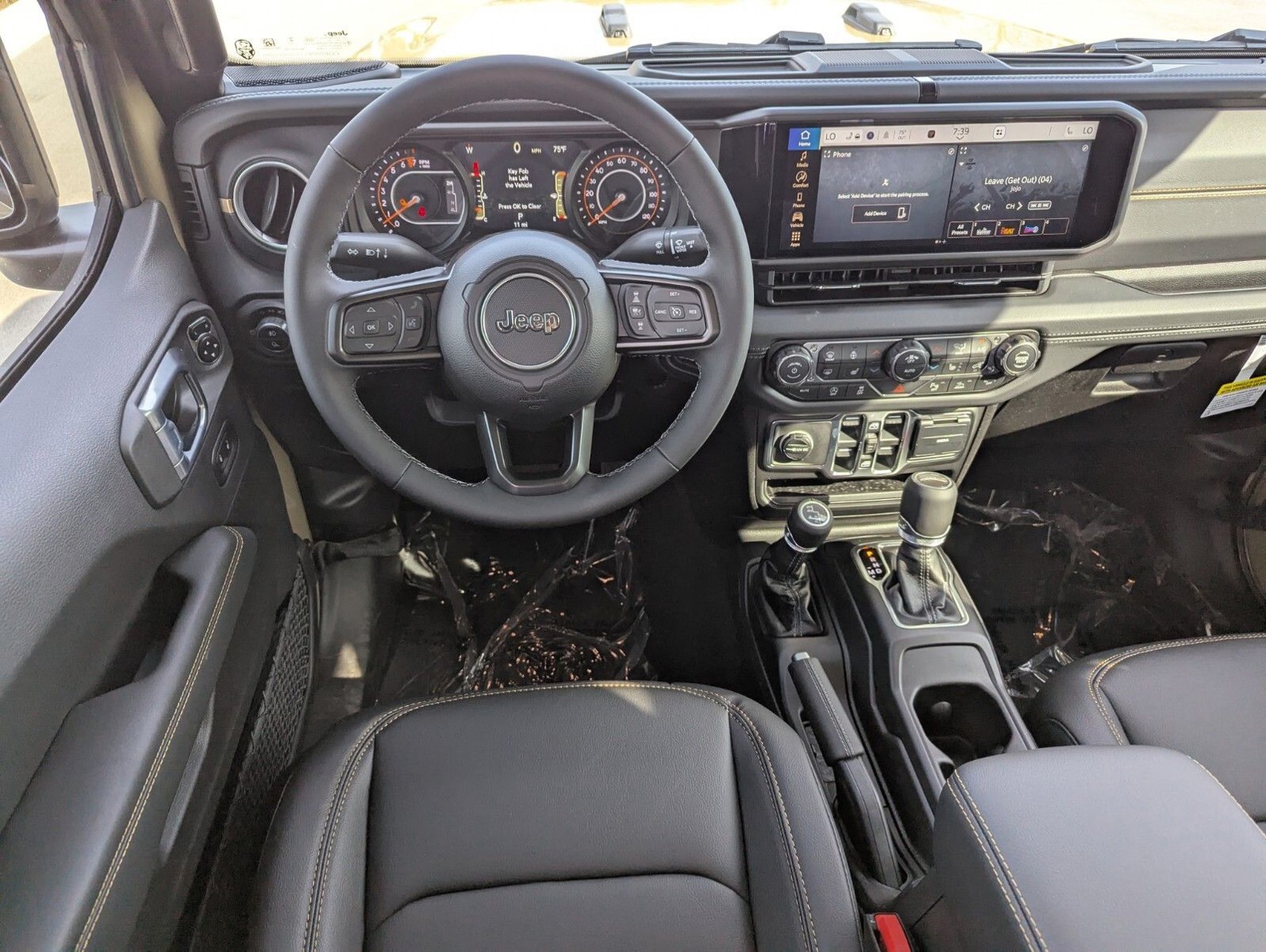 2026 Jeep Gladiator - Photo 10