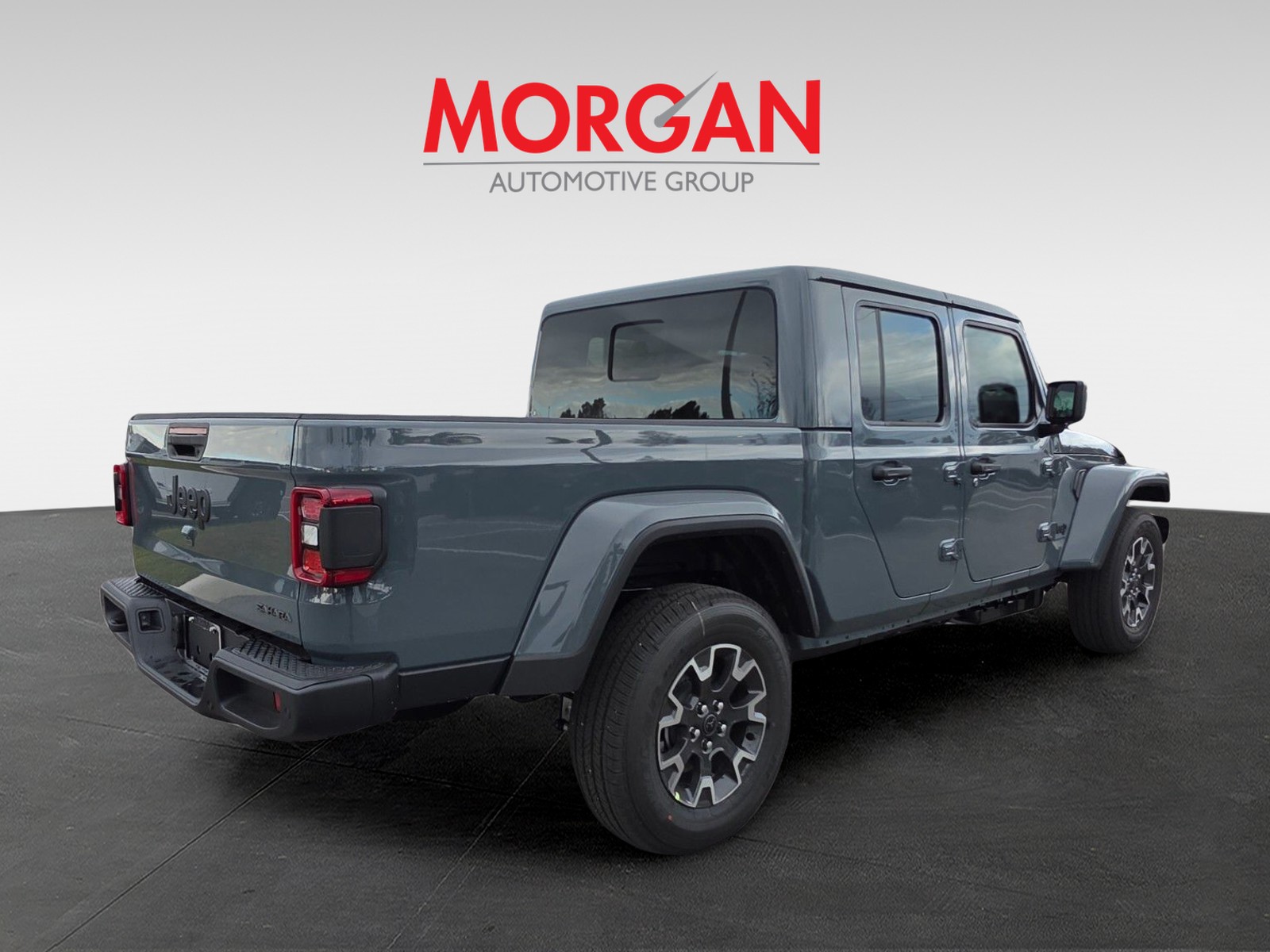 2026 Jeep Gladiator - Photo 2