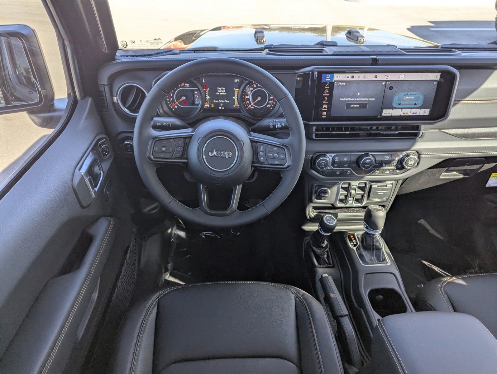 2026 Jeep Gladiator - Photo 10