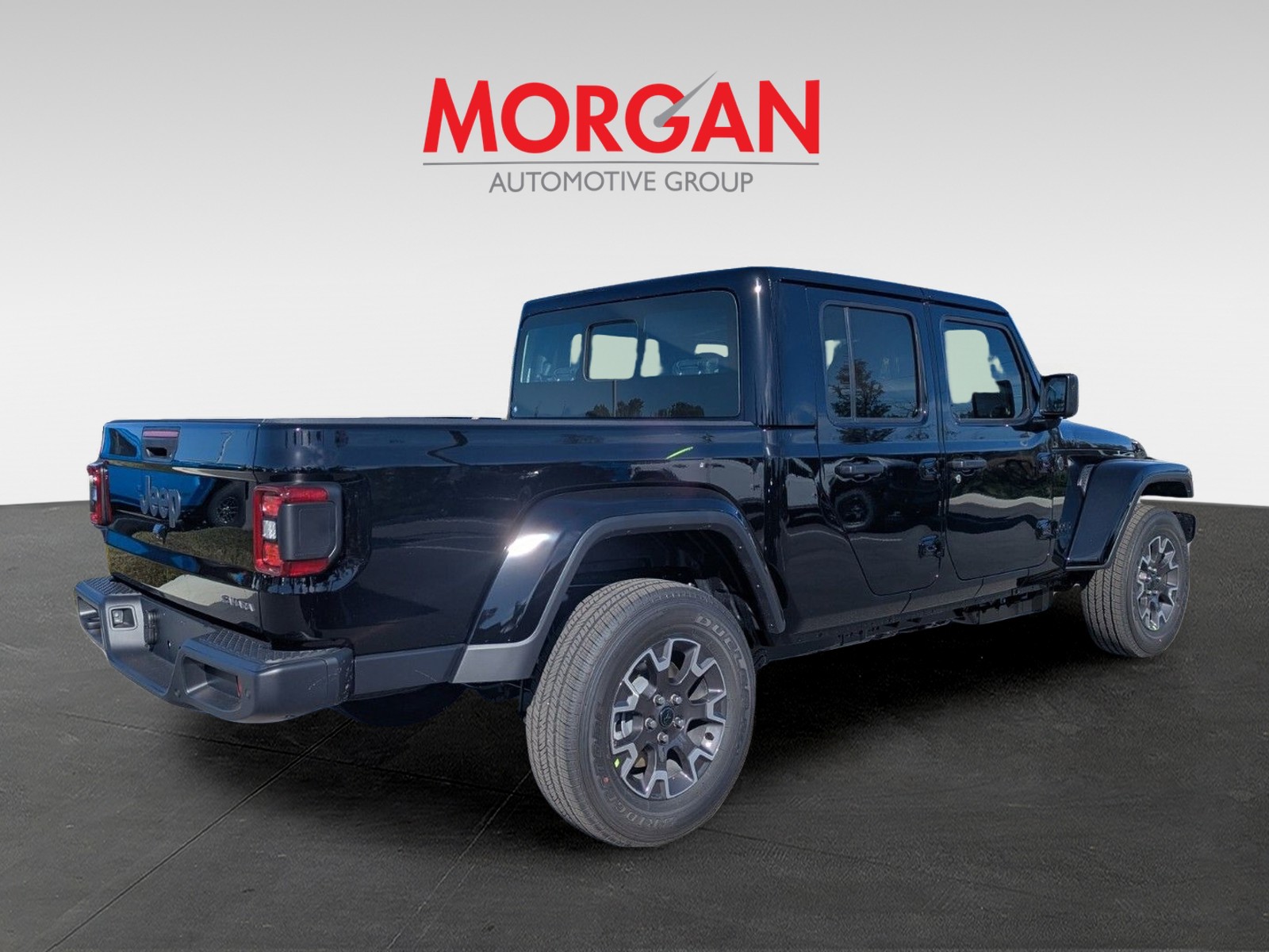 2026 Jeep Gladiator - Photo 3