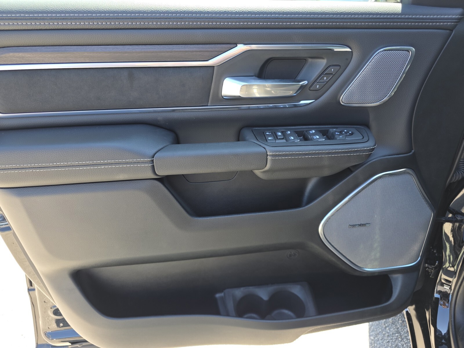 2026 Ram 1500 - Photo 14