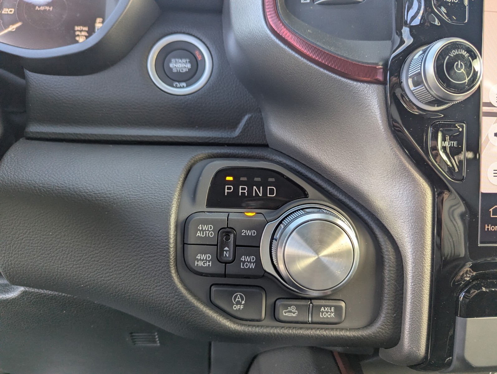 2026 Ram 1500 - Photo 15
