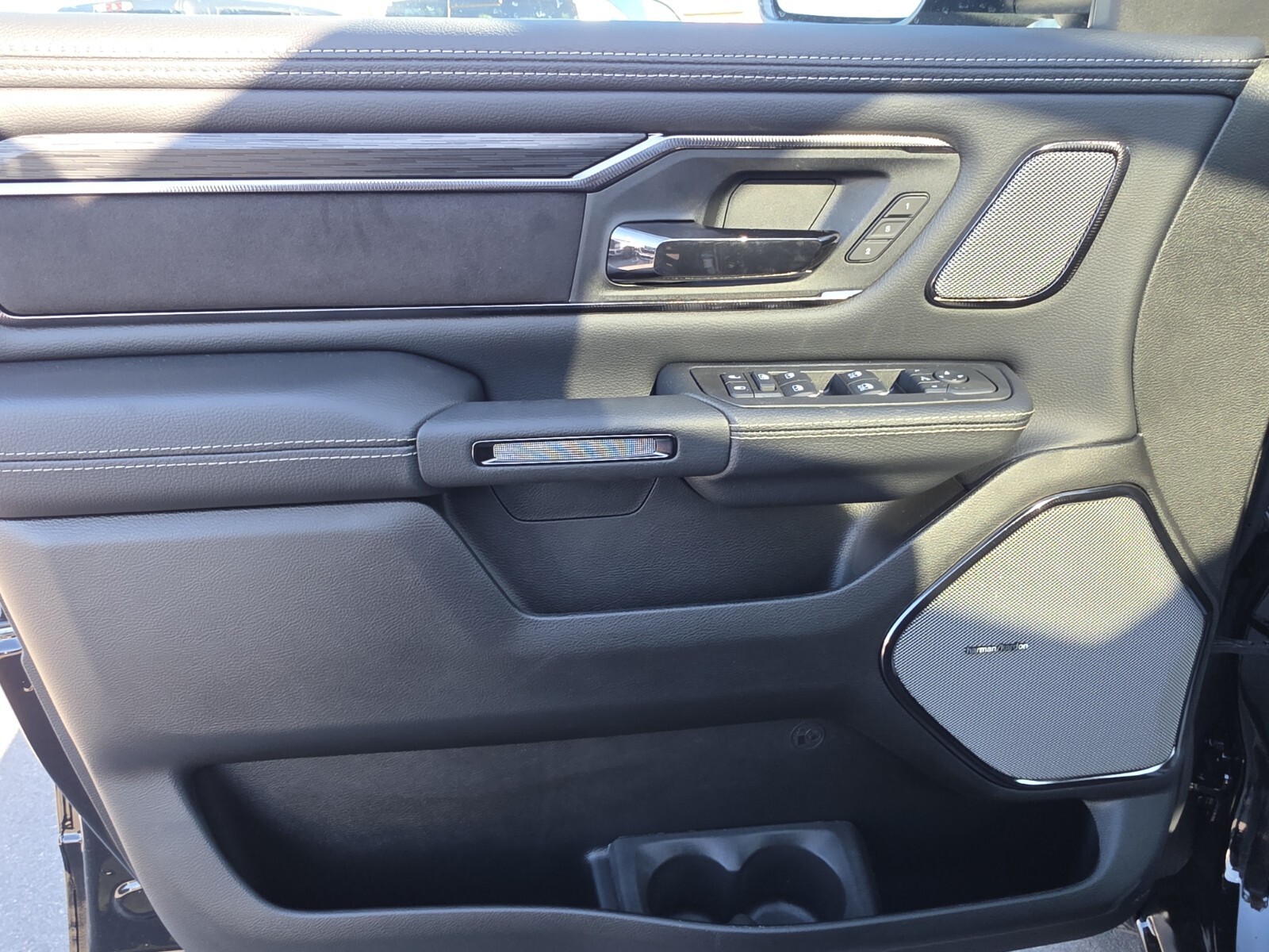 2026 Ram 1500 - Photo 15