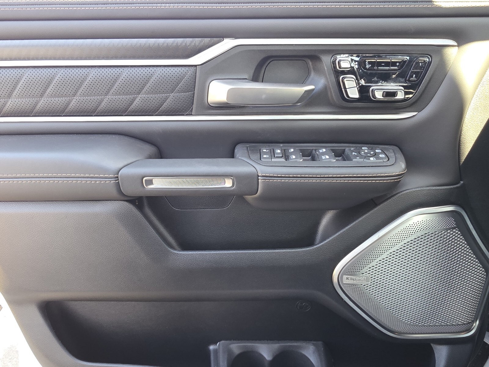2026 Ram 1500 - Photo 15