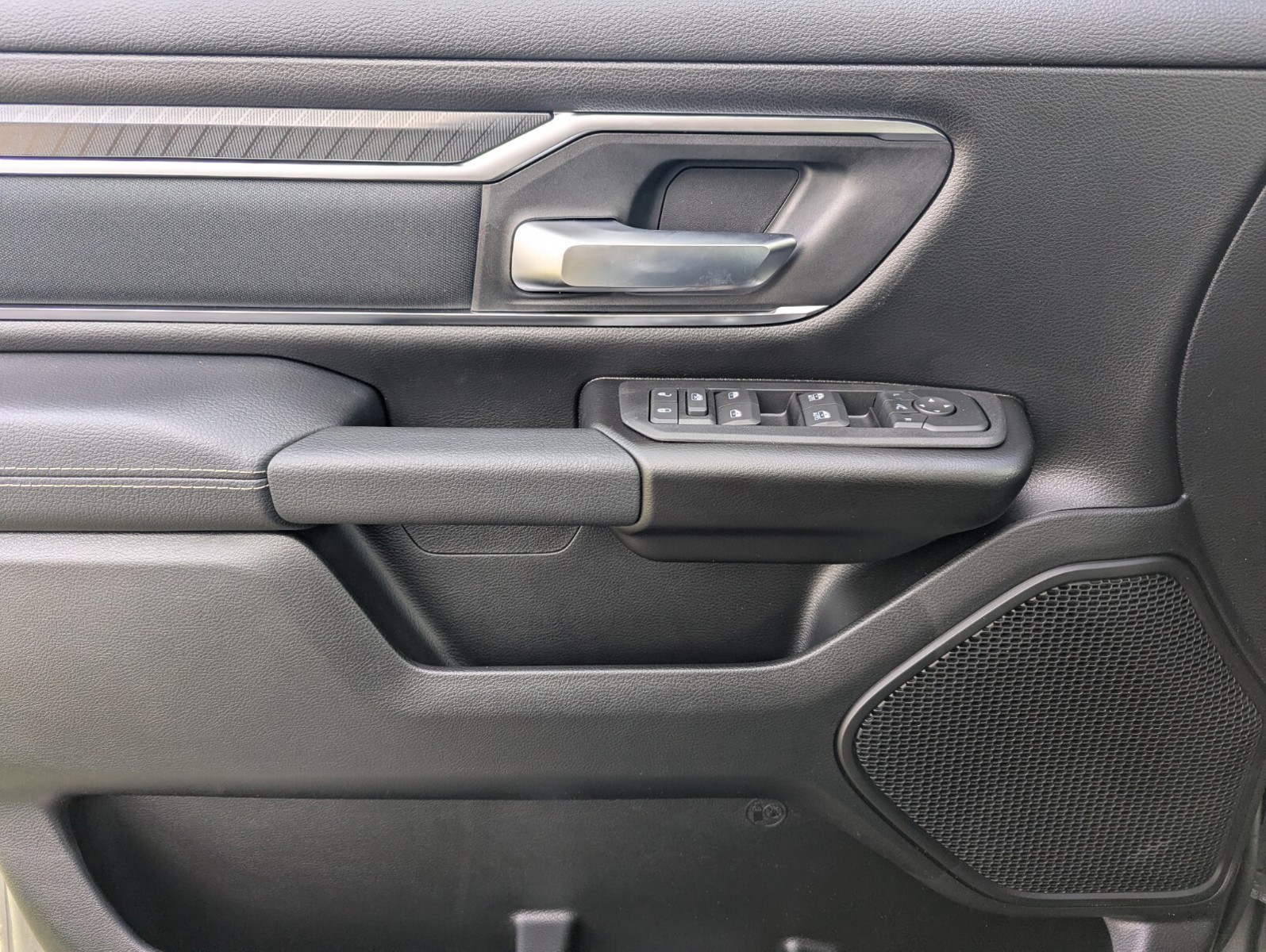2026 Ram 1500 - Photo 14