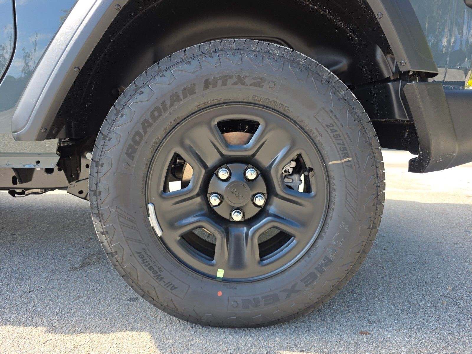 2026 Jeep Wrangler - Photo 10