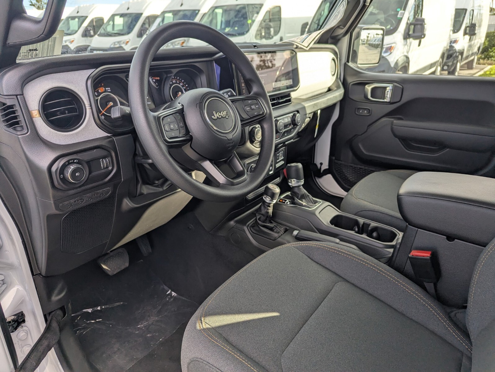 2026 Jeep Wrangler - Photo 11