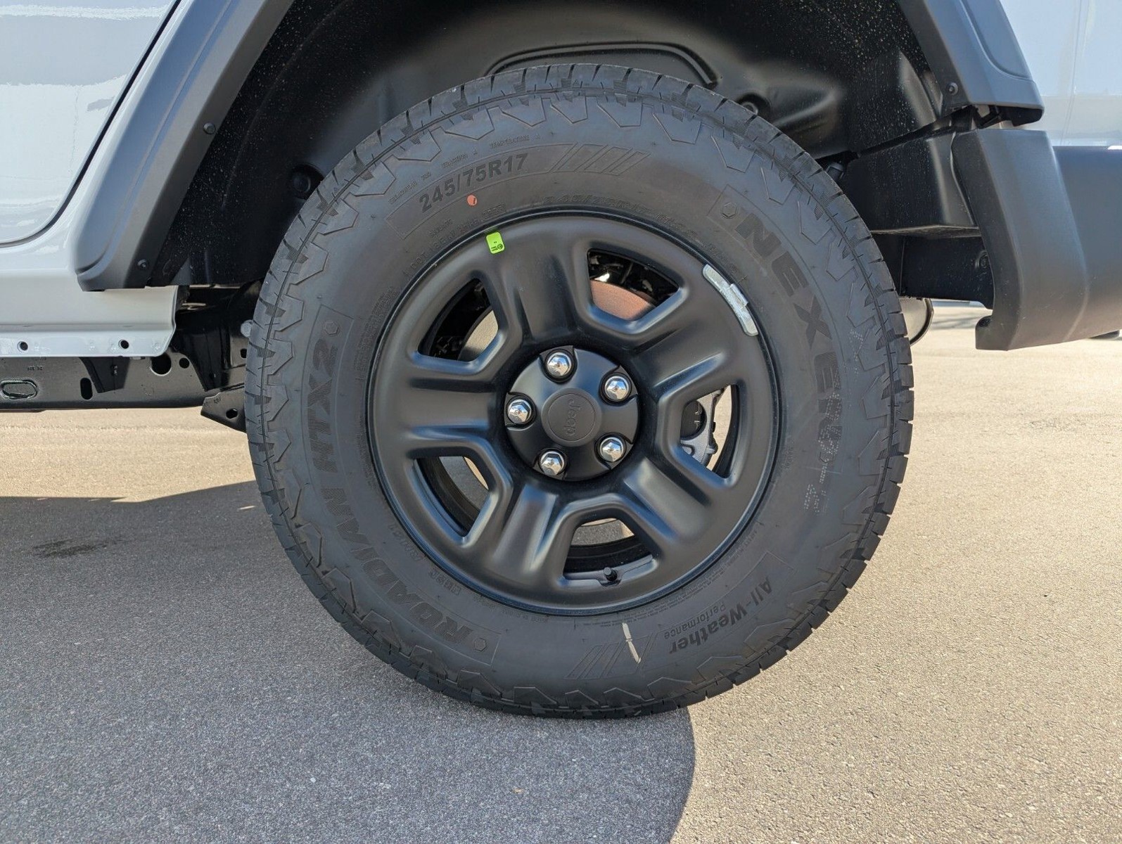 2026 Jeep Wrangler - Photo 6