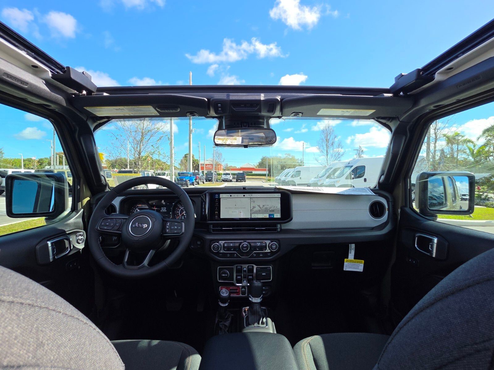 2026 Jeep Wrangler - Photo 10