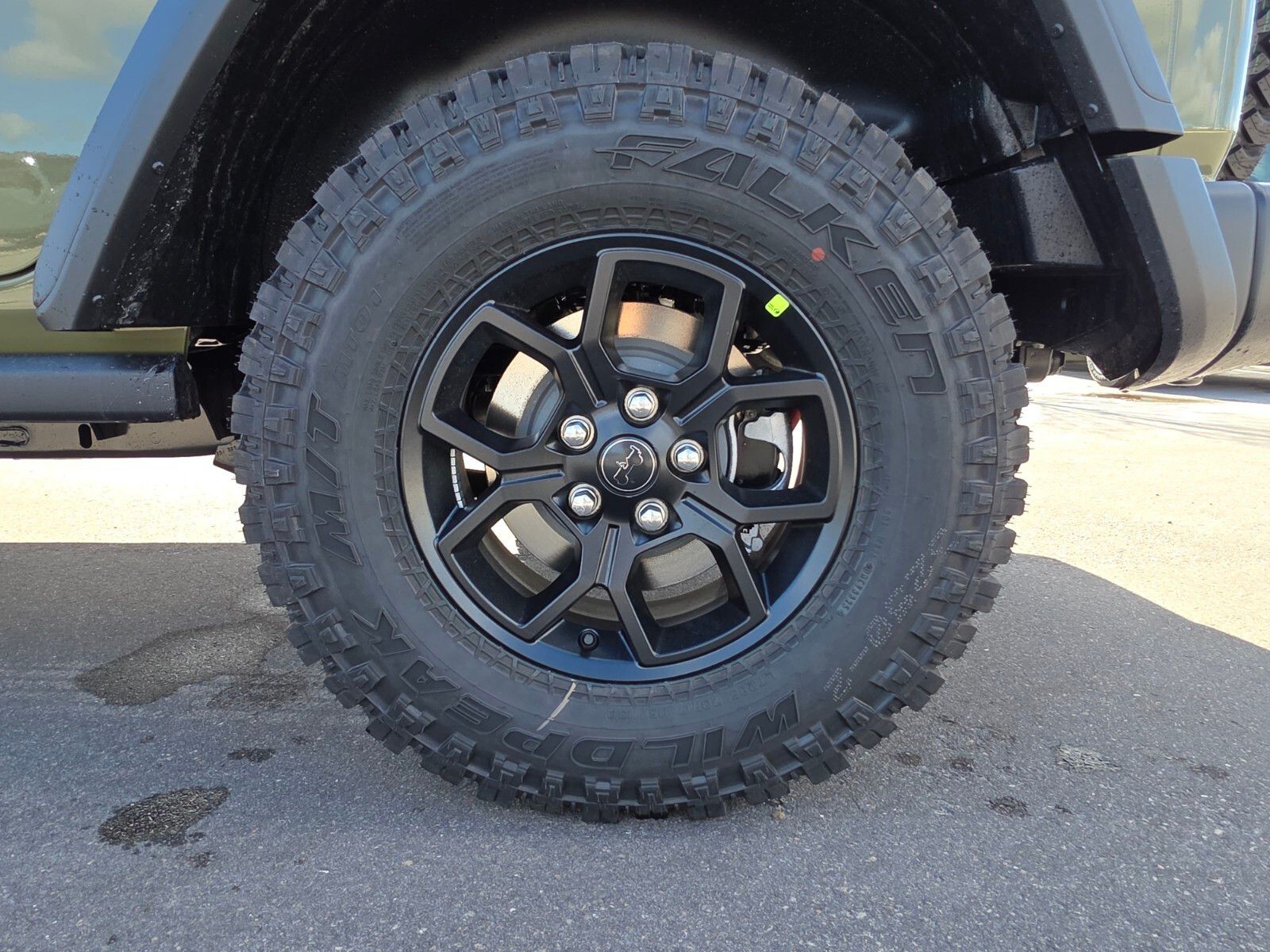 2026 Jeep Wrangler - Photo 6
