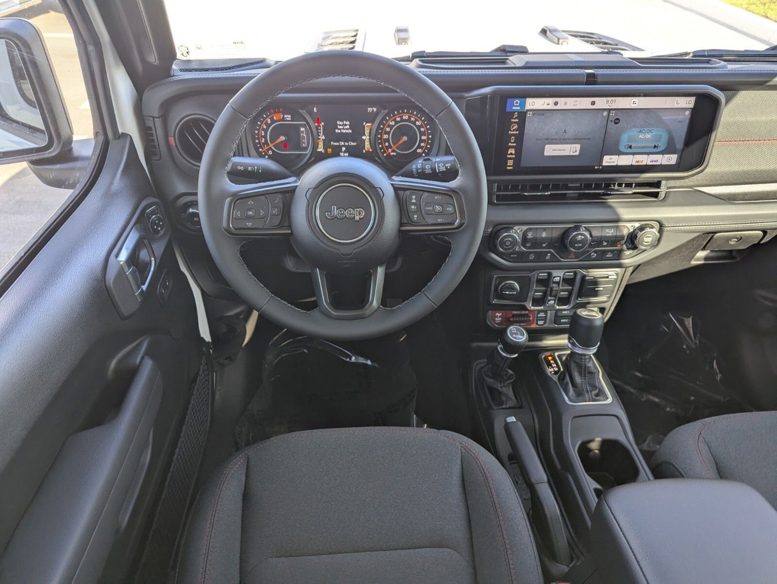 2026 Jeep Wrangler - Photo 10