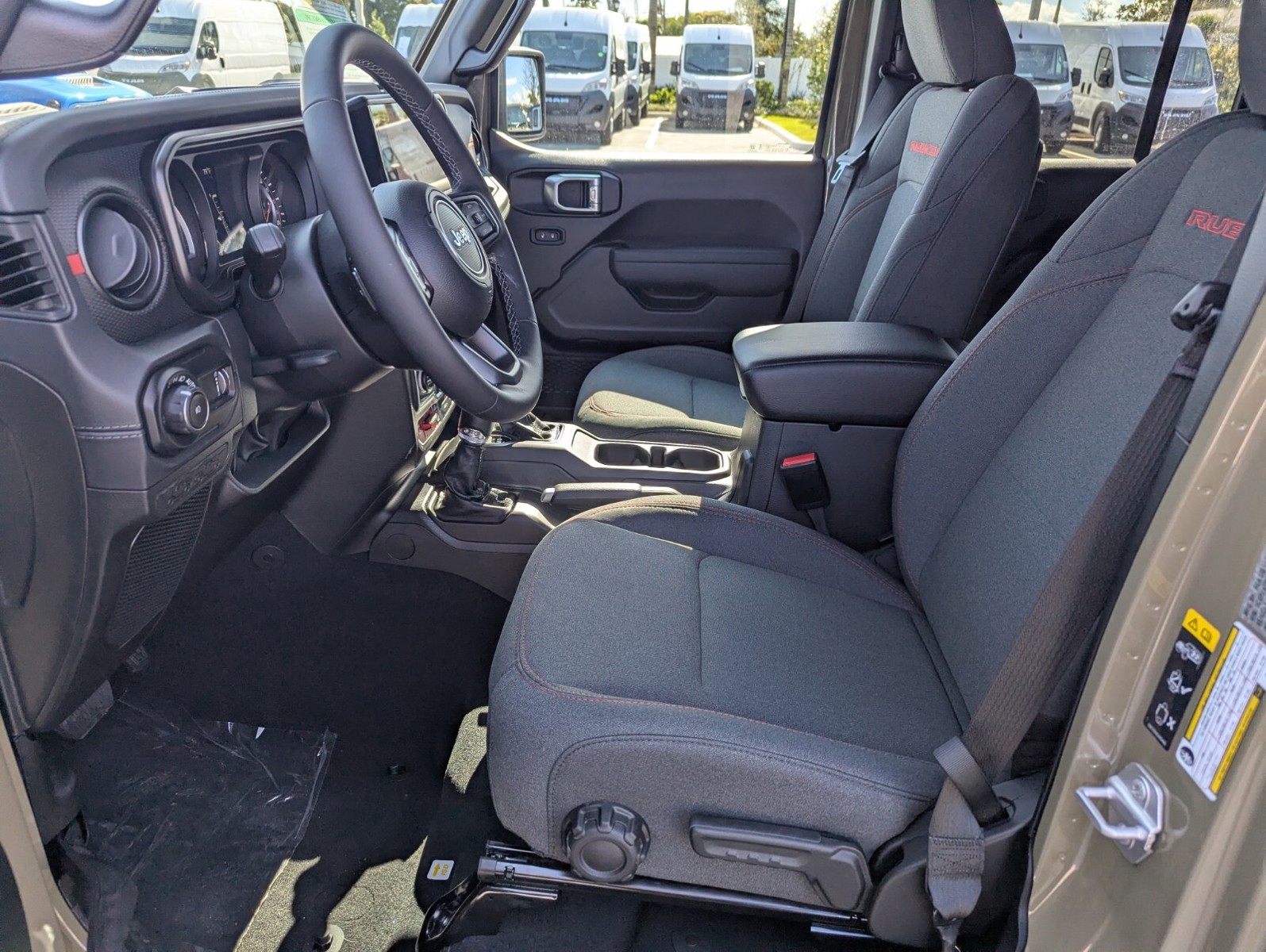 2026 Jeep Wrangler - Photo 12