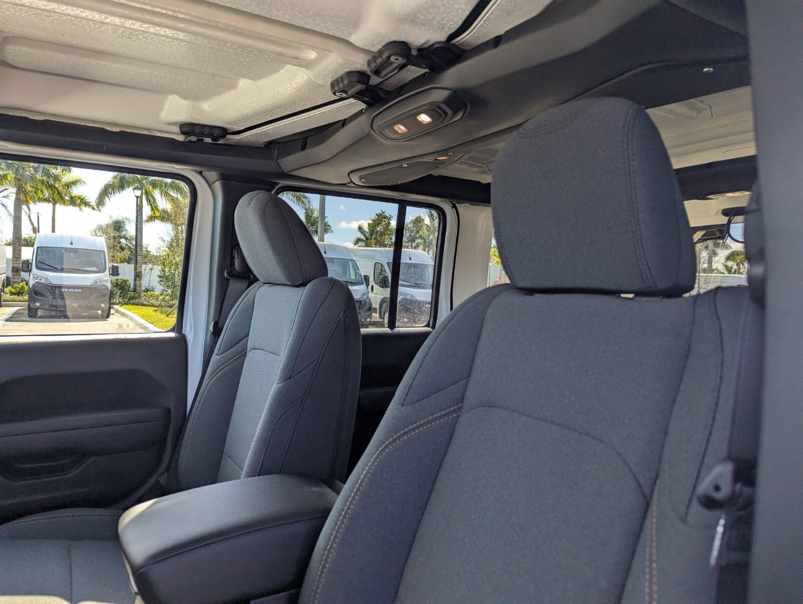 2026 Jeep Wrangler - Photo 11