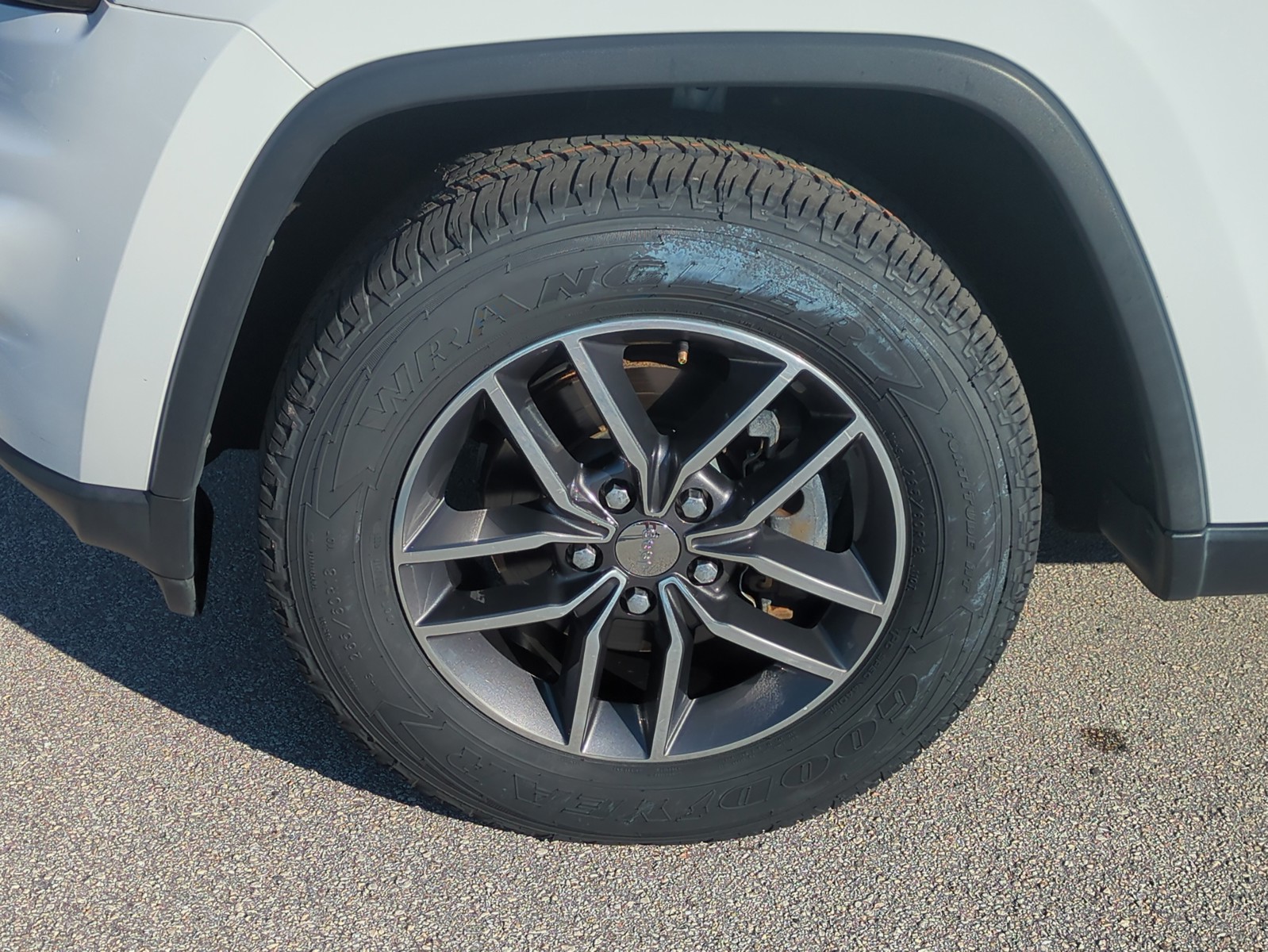 2018 Jeep Grand Cherokee - Photo 11