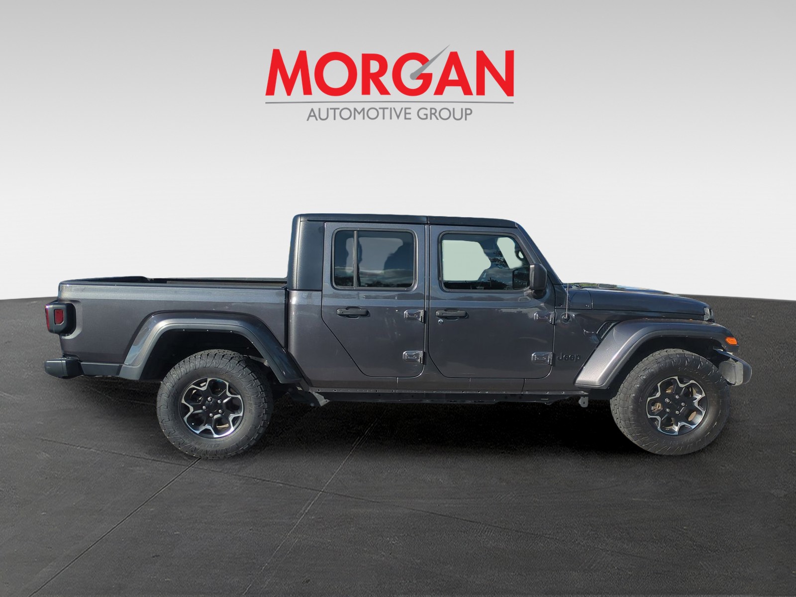 2023 Jeep Gladiator - Photo 8