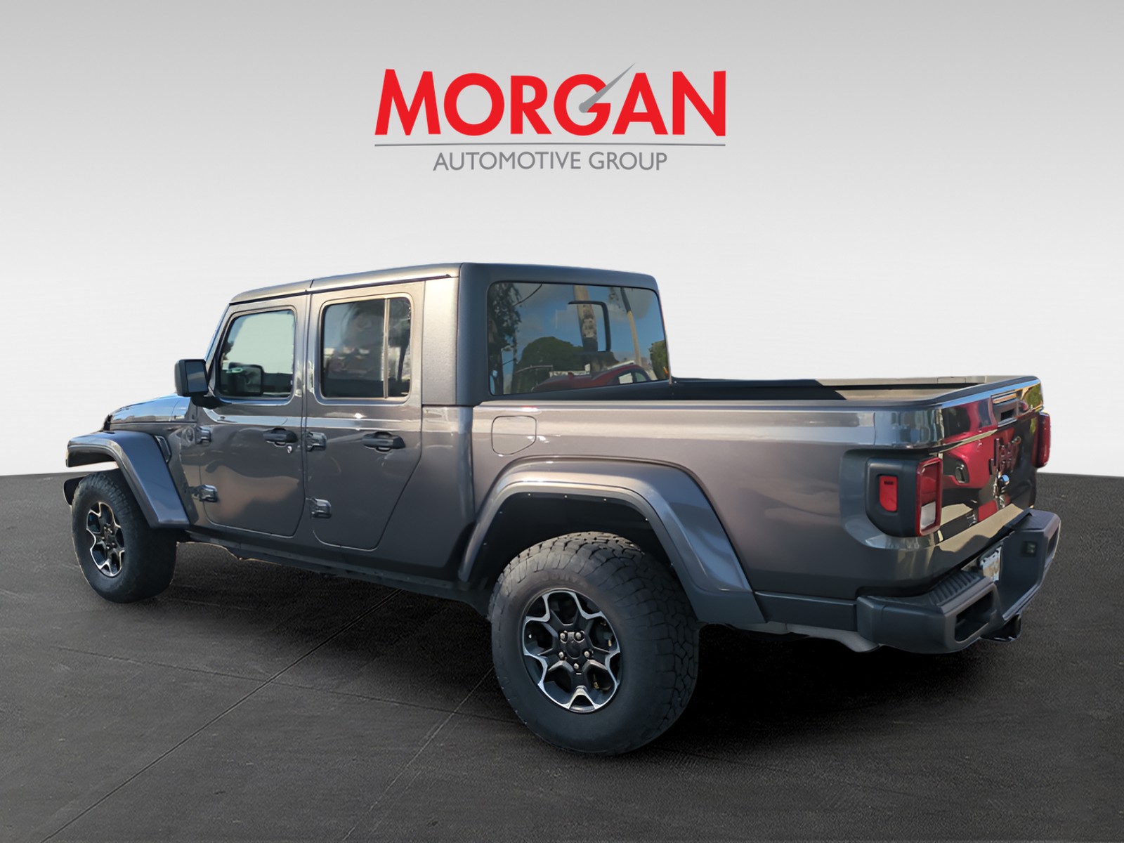 2023 Jeep Gladiator - Photo 7