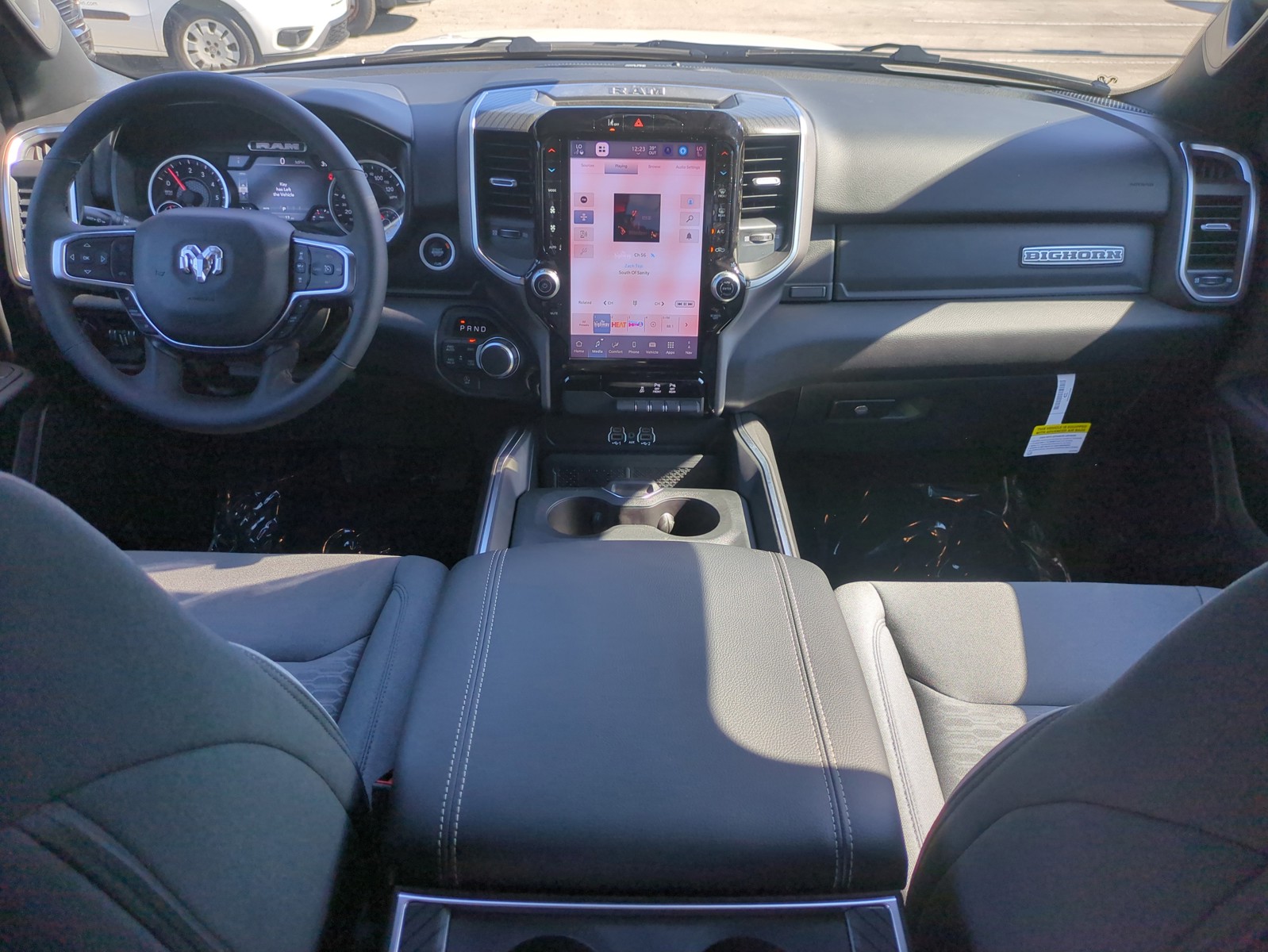 2026 Ram 1500 - Photo 15