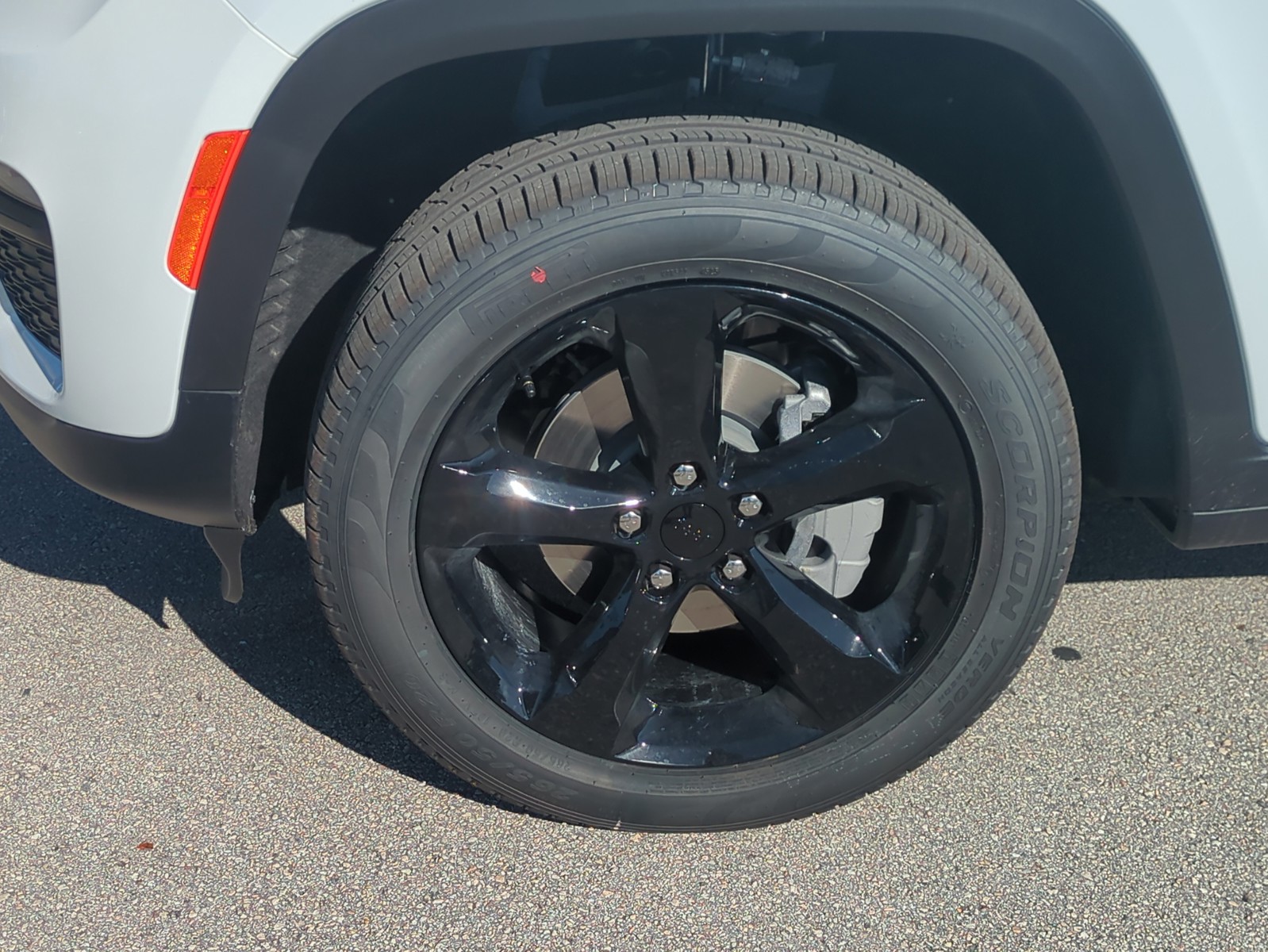 2025 Jeep Grand Cherokee - Photo 11
