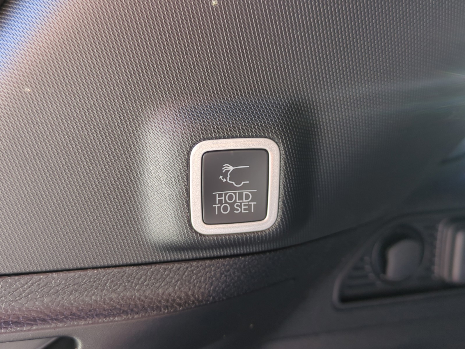2025 Jeep Grand Cherokee - Photo 14