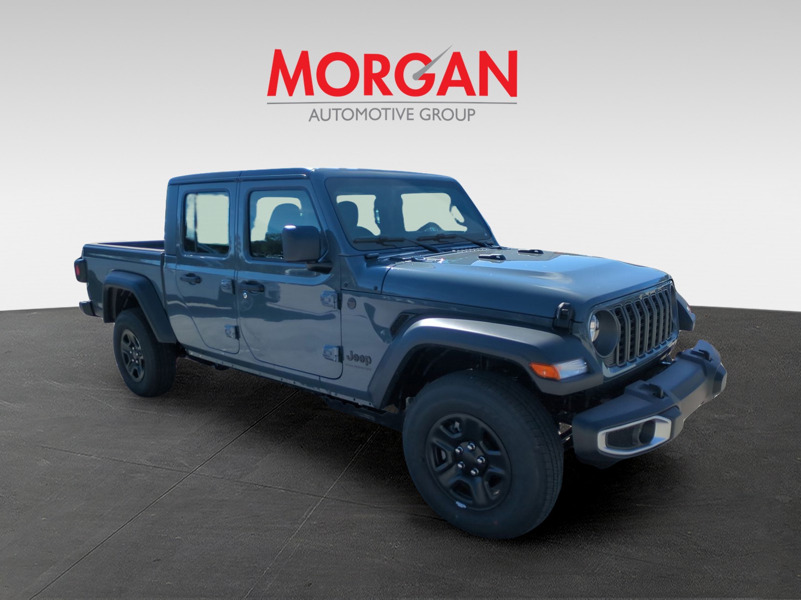 2026 Jeep Gladiator - Photo 2